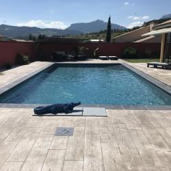 Piscines Desjoyaux