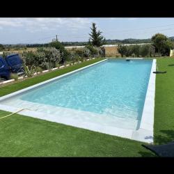 Piscines Desjoyaux