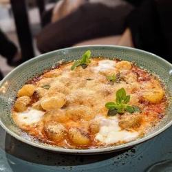 Pizzeria César By Simone Zanoni