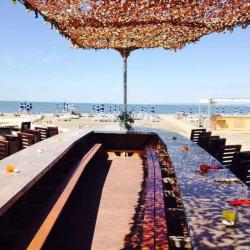 Plage Des Pieds Nus
