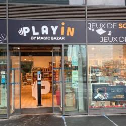 Playin By Magic Bazar