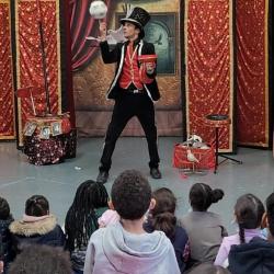 Polino Jongleur