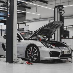 Porsche