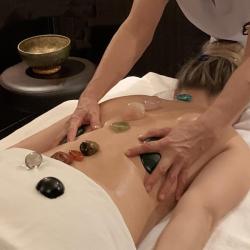 Pranadev - Massage