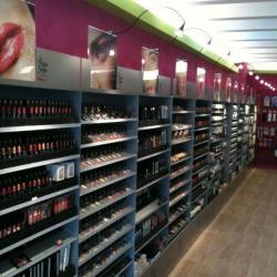 Pro Beauté And Co