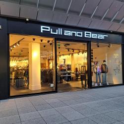 Pull And Bear