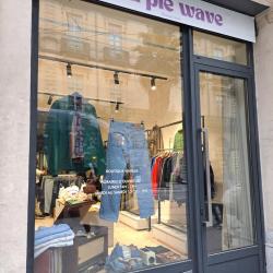 Purple Wave Vintage