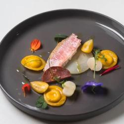Py-r Restaurant