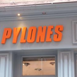 Pylones
