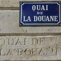Quai De La Douane