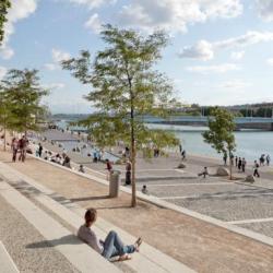 Quais Du Rhône