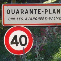 Quarante-planes