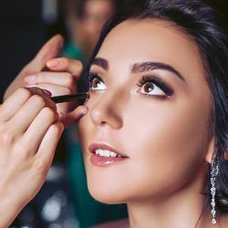 Ravel Pro Make Up
