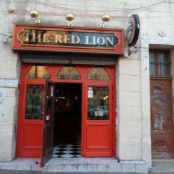 Red Lion In Town