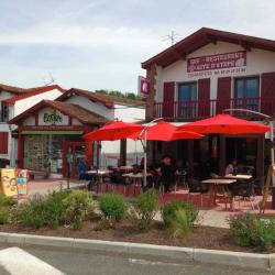 Refuge D'étape Zuharpeta Randonneur Pèlerin