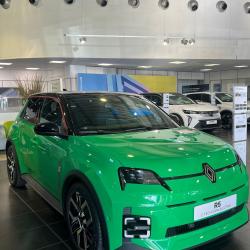 Renault Frejus - Groupe Synethis