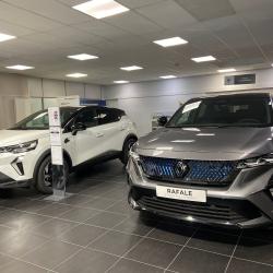 Renault Mantes - Car Lovers
