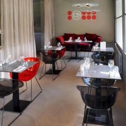 Restaurant Des Petits Pois Sont Rouges