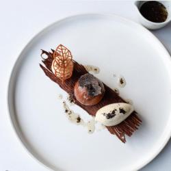Restaurant L'oustau De Baumanière
