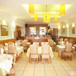 Restaurant Layalina