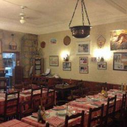 Restaurant Poupon Et Marinette