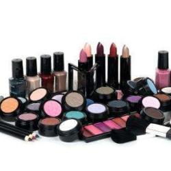 Rev'elle Boutique (maquillage)