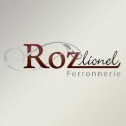 Roz Lionel Bernard