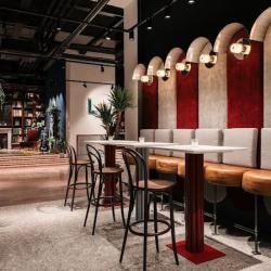 Ruby Lilou Hotel