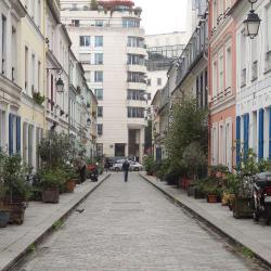 Rue Crémieux