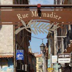 Rue Meynadier