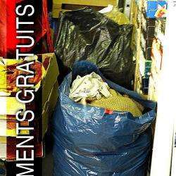 Sacs De Vêtements Gratuits