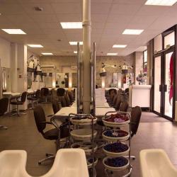 Salon De Coiffure De L'école Isec