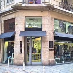 Sam Boutique
