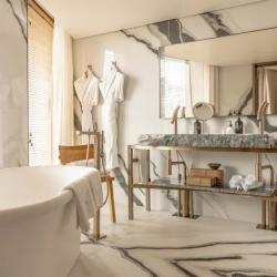 Sax Paris, Lxr Hotels & Resorts