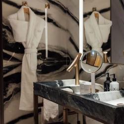 Sax Paris, Lxr Hotels & Resorts