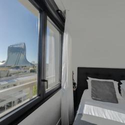 Slo Hostel