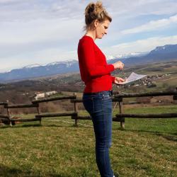 Sourcier Caroline D'elbée  -  Rhône Alpes - Forage D'eau -  Géothermie - Géobiologie - Infiltrations D'eau