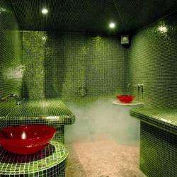 Spa Evasion