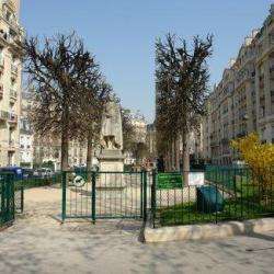 Square De La Madonne
