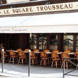 Le Square Trousseau
