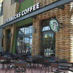 Starbucks Disney Village