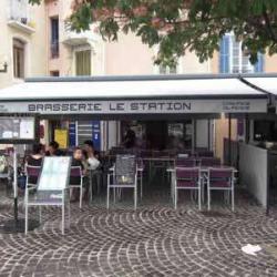 Station Bar