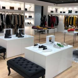 Boutique Stone