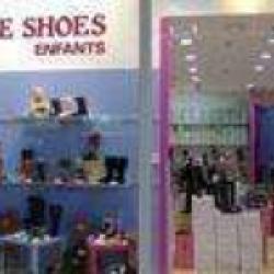 Store Shoes