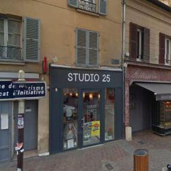 Studio 25