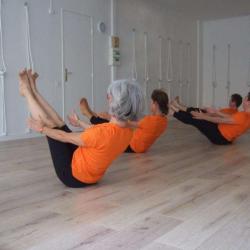Studio De Yoga Iyengar De Pau