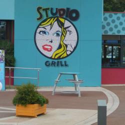 Studio Grill