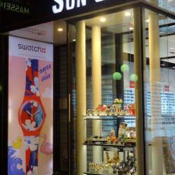 Sun & Co
