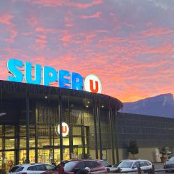 Super U
