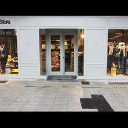 Superdry